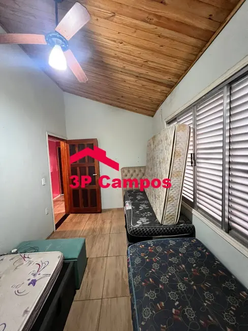 Foto 1 de Casa com 2 quartos à venda, 220m2 em Maracanã, Praia Grande - SP