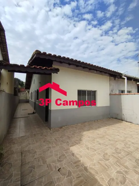 Casa com 2 quartos para alugar, 125m2 em Mongagua - SP - imagem 1 Foto 1 de Casa com 2 quartos para alugar, 125m2 em Mongagua - SP
