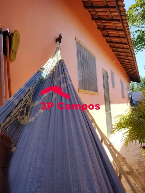 Foto 2 de Casa com 2 quartos à venda, 125m2 em Itanhaem - SP