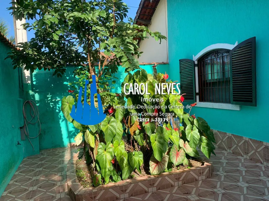 Foto 2 de Casa com 4 quartos à venda, 129m2 em Itanhaem - SP