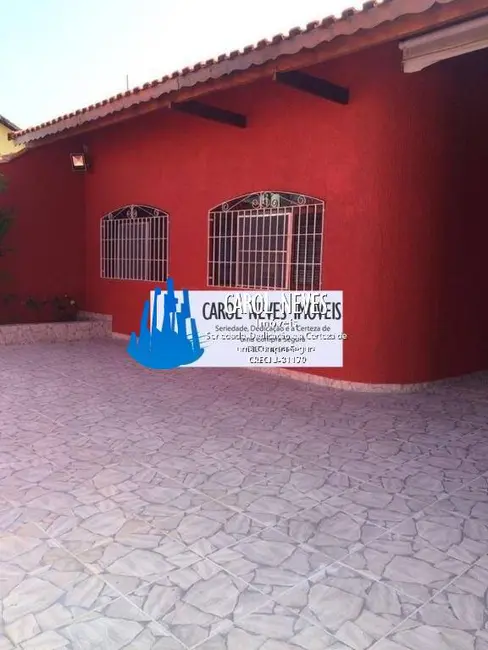 Foto 2 de Casa com 3 quartos à venda, 198m2 em Mongagua - SP