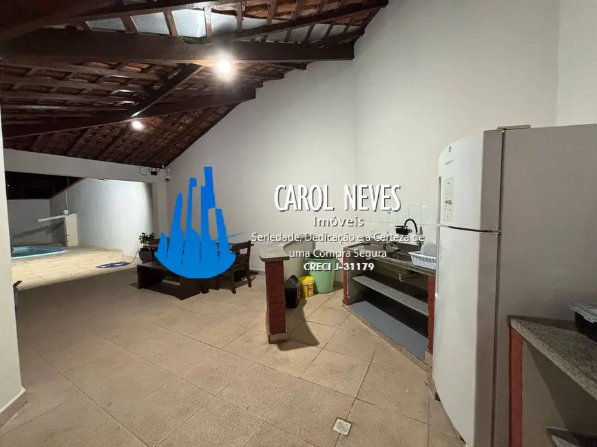 Sobrado com 4 quartos à venda, 235m2 em Itanhaem - SP - imagem 6 Foto 6 de Sobrado com 4 quartos à venda, 235m2 em Itanhaem - SP