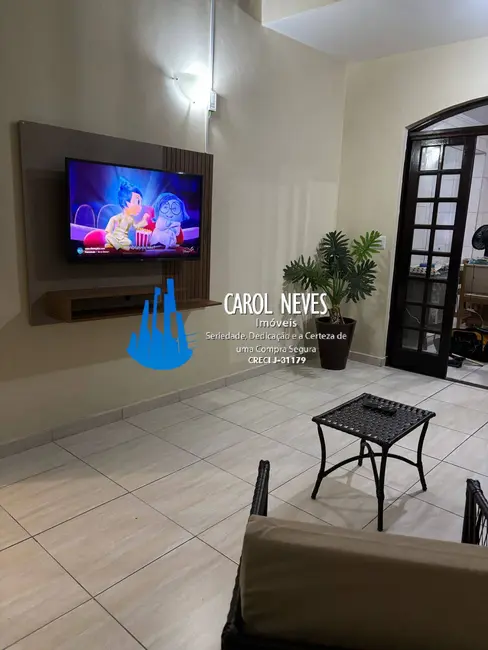 Foto 2 de Sobrado com 4 quartos à venda, 235m2 em Itanhaem - SP