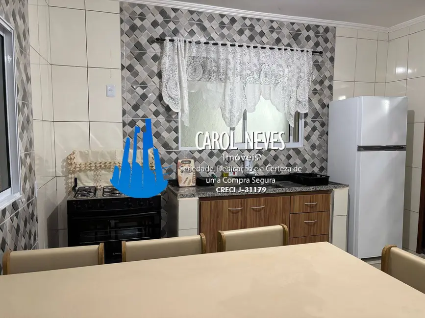 Sobrado com 4 quartos à venda, 235m2 em Itanhaem - SP - imagem 7 Foto 7 de Sobrado com 4 quartos à venda, 235m2 em Itanhaem - SP