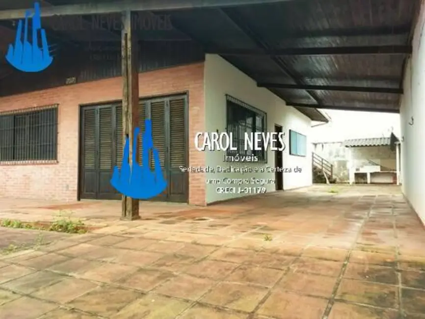 Foto 2 de Casa com 4 quartos à venda, 110m2 em Itanhaem - SP