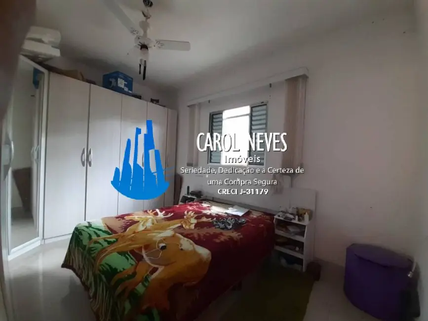 Foto 9 de Casa com 2 quartos à venda, 78m2 em Itanhaem - SP