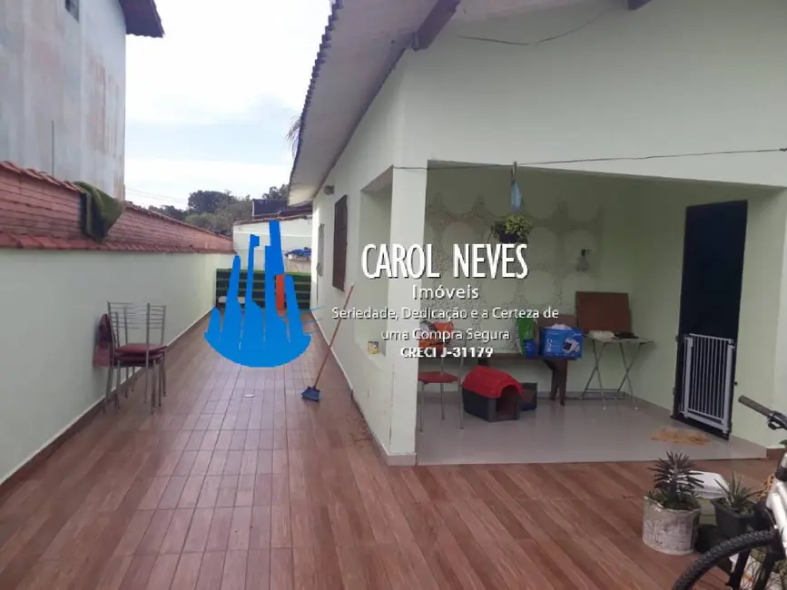 Foto 2 de Casa com 2 quartos à venda, 78m2 em Itanhaem - SP