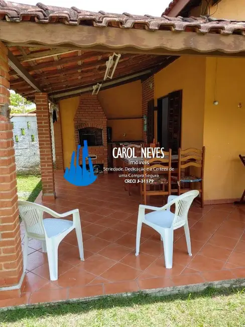 Foto 4 de Casa com 3 quartos à venda, 204m2 em Itanhaem - SP