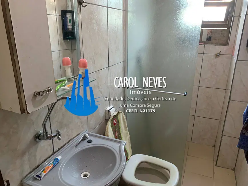 Foto 5 de Casa com 2 quartos à venda e para alugar, 120m2 em Itanhaem - SP