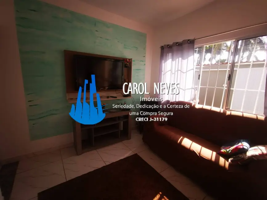 Foto 4 de Casa com 2 quartos à venda, 69m2 em Mongagua - SP