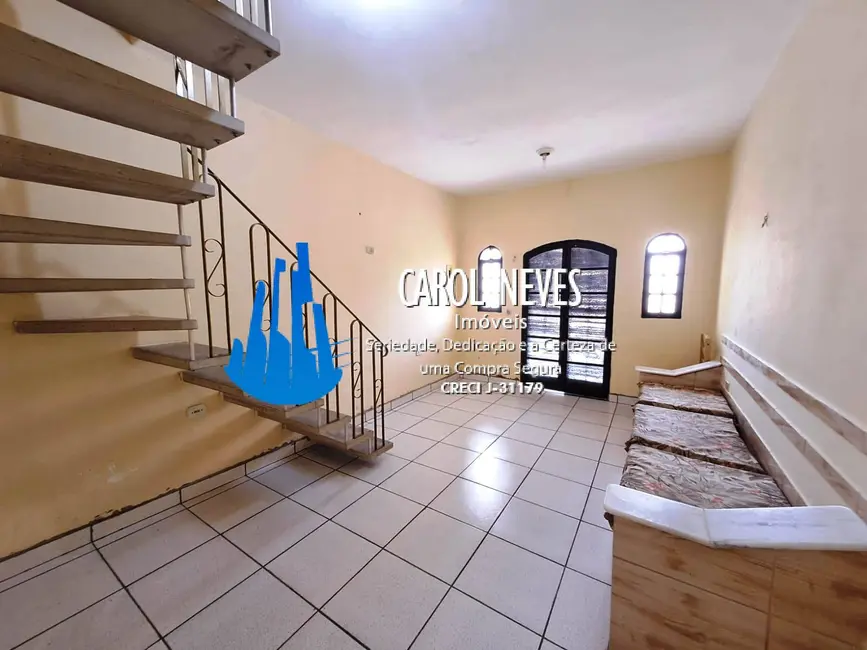 Sobrado com 2 quartos à venda, 80m2 em Itanhaem - SP - imagem 7 Foto 7 de Sobrado com 2 quartos à venda, 80m2 em Itanhaem - SP