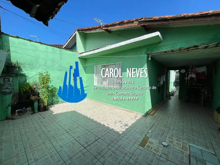 Foto 1 de Casa com 2 quartos à venda, 65m2 em Itanhaem - SP