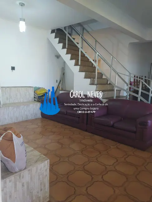 Foto 7 de Sobrado com 7 quartos à venda, 262m2 em Mongagua - SP