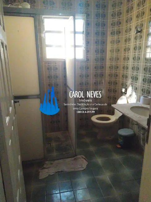 Foto 9 de Sobrado com 7 quartos à venda, 262m2 em Mongagua - SP