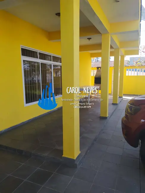 Foto 3 de Sobrado com 7 quartos à venda, 262m2 em Mongagua - SP