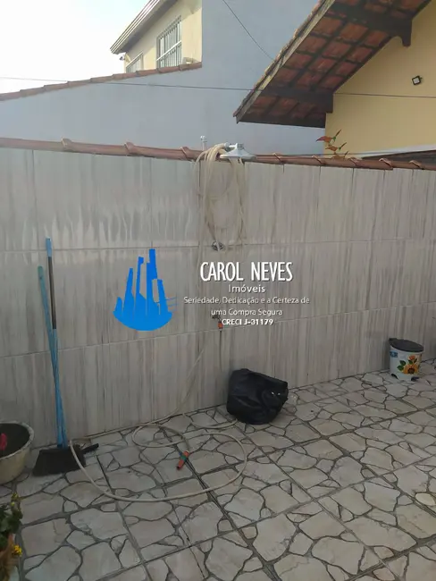 Foto 2 de Casa com 2 quartos à venda, 150m2 em Itanhaem - SP