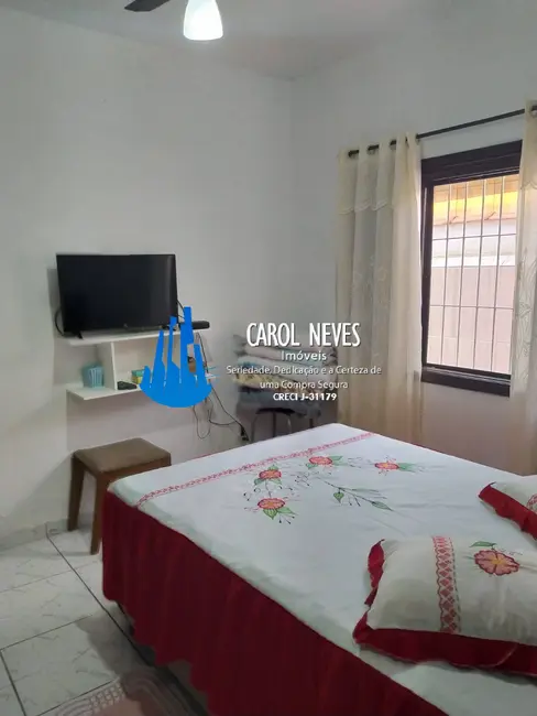 Foto 9 de Casa com 2 quartos à venda, 150m2 em Itanhaem - SP