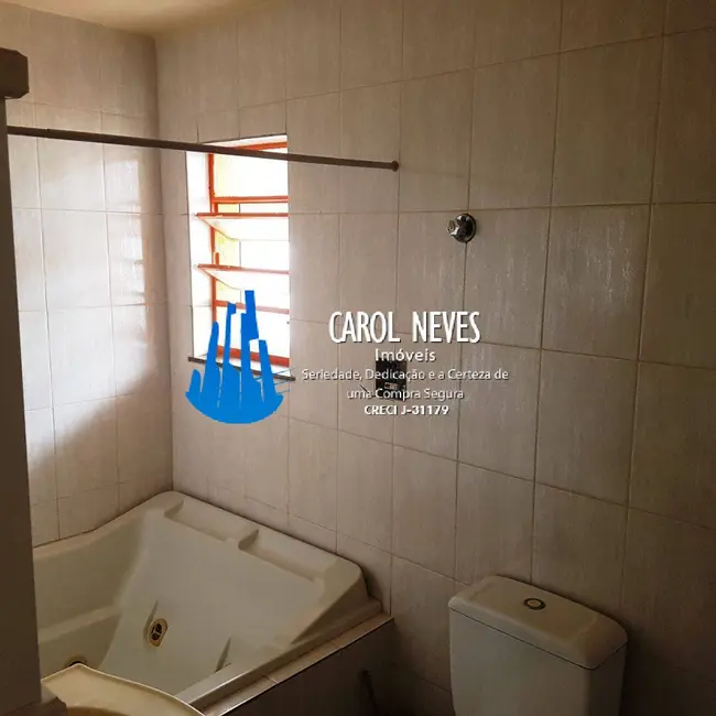 Foto 6 de Casa com 3 quartos à venda, 300m2 em Itanhaem - SP