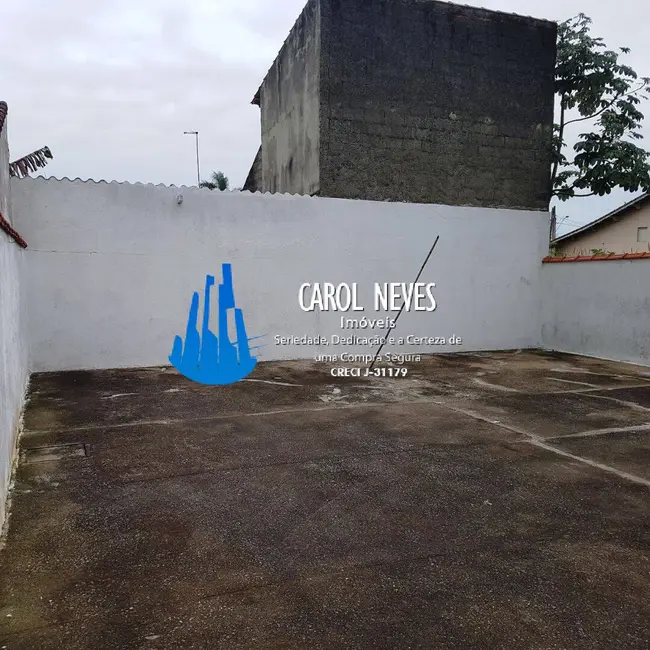 Foto 8 de Casa com 3 quartos à venda, 300m2 em Itanhaem - SP