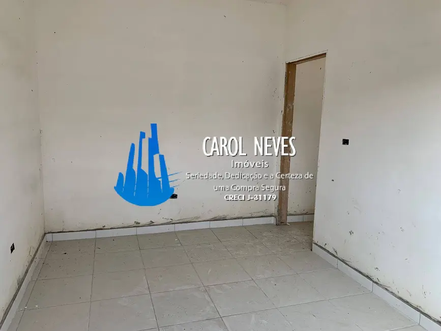 Foto 9 de Casa com 2 quartos à venda, 63m2 em Mongagua - SP