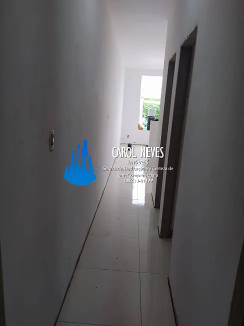 Foto 3 de Casa com 2 quartos à venda, 65m2 em Itanhaem - SP