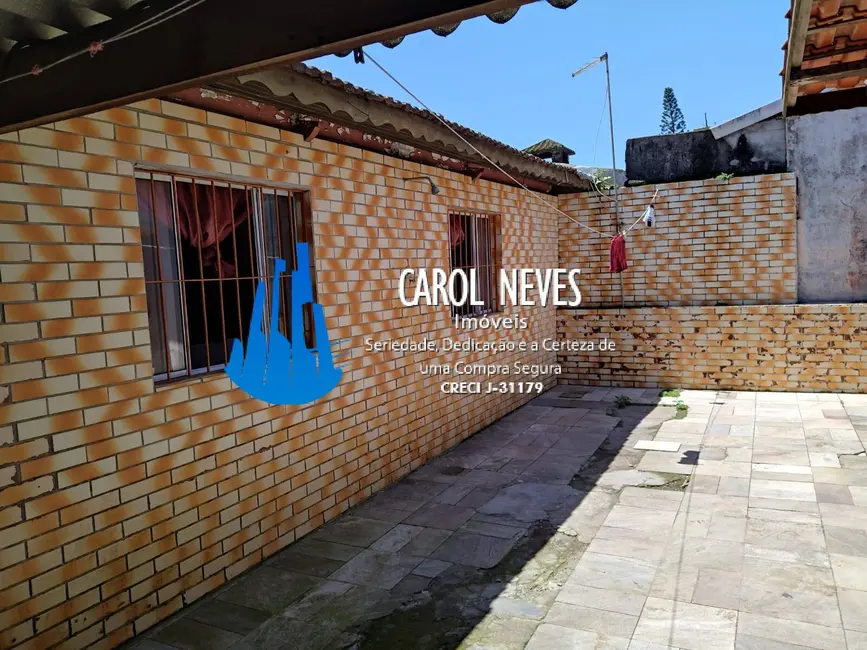 Foto 3 de Casa com 3 quartos à venda, 178m2 em Mongagua - SP