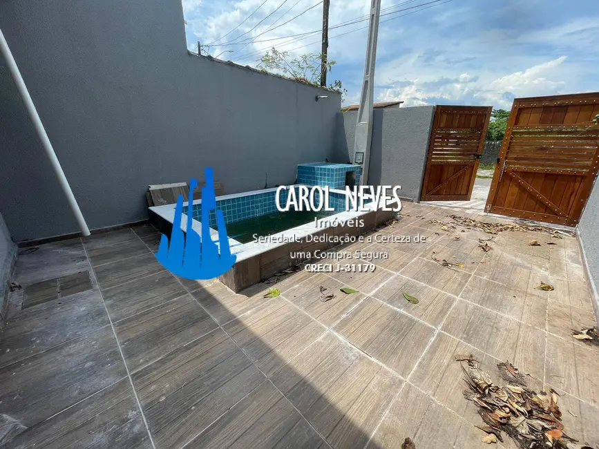 Foto 4 de Casa com 2 quartos à venda, 72m2 em Itanhaem - SP