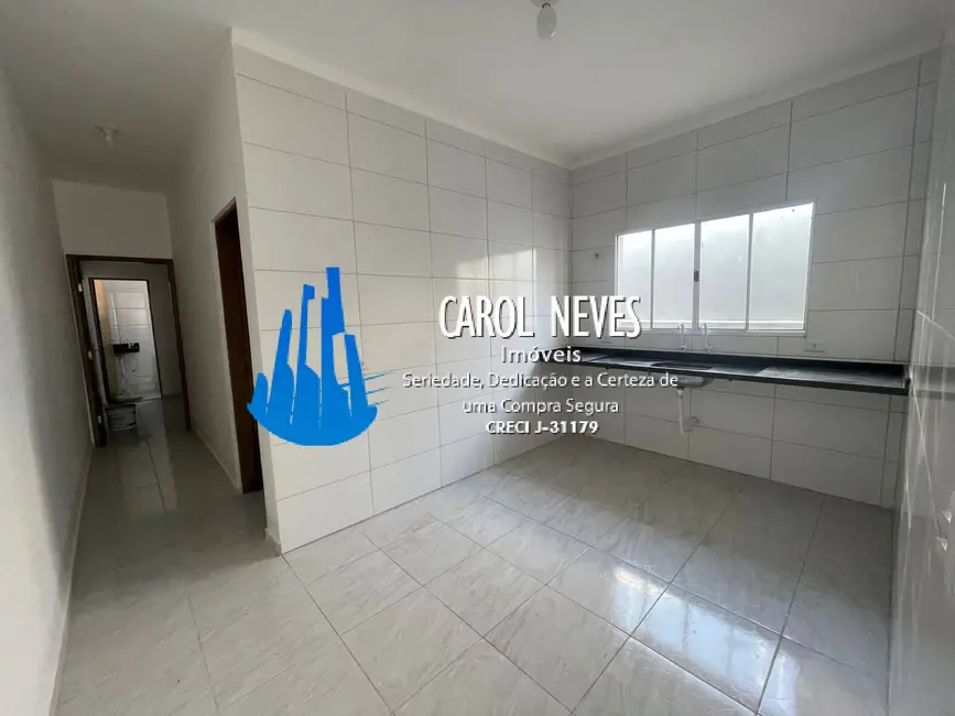 Foto 8 de Casa com 2 quartos à venda, 70m2 em Itanhaem - SP
