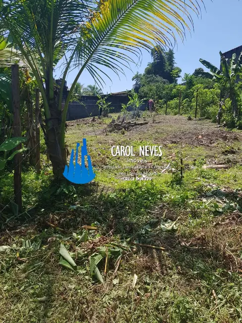 Foto 1 de Terreno / Lote à venda, 300m2 em Itanhaem - SP