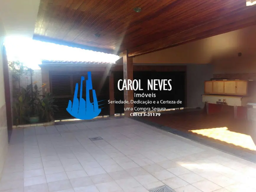 Foto 2 de Casa com 4 quartos à venda, 100m2 em Itanhaem - SP