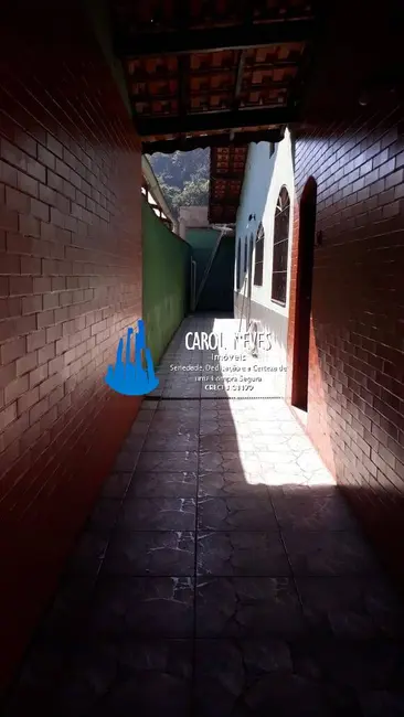 Foto 2 de Casa com 2 quartos à venda, 70m2 em Mongagua - SP