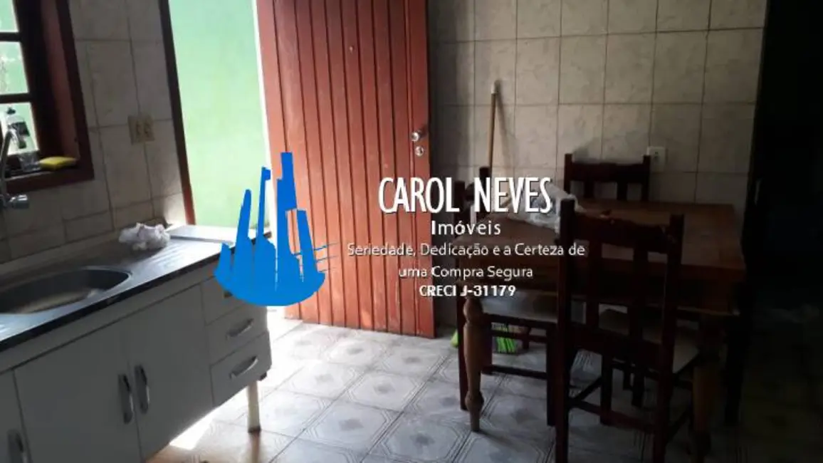 Foto 4 de Casa com 2 quartos à venda, 70m2 em Mongagua - SP