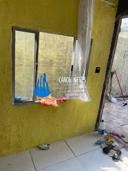 Sobrado com 2 quartos à venda, 300m2 em Agenor de Campos, Mongagua - SP - imagem 3 Foto 3 de Sobrado com 2 quartos à venda, 300m2 em Agenor de Campos, Mongagua - SP