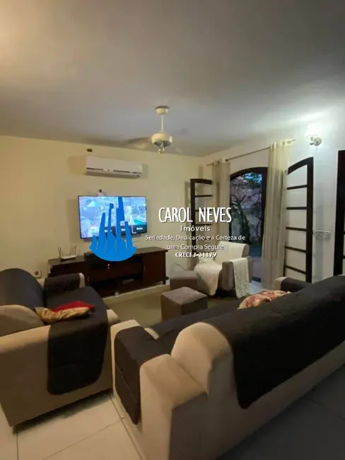 Foto 3 de Casa com 3 quartos à venda, 170m2 em Itanhaem - SP