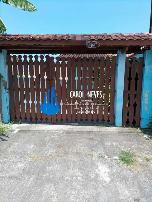 Foto 2 de Casa com 2 quartos à venda, 70m2 em Itanhaem - SP