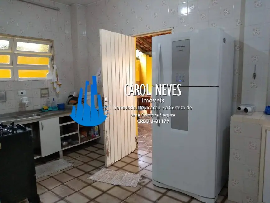 Foto 9 de Casa com 5 quartos à venda, 180m2 em Mongagua - SP