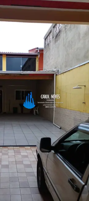 Foto 2 de Sobrado com 5 quartos à venda, 263m2 em Itanhaem - SP