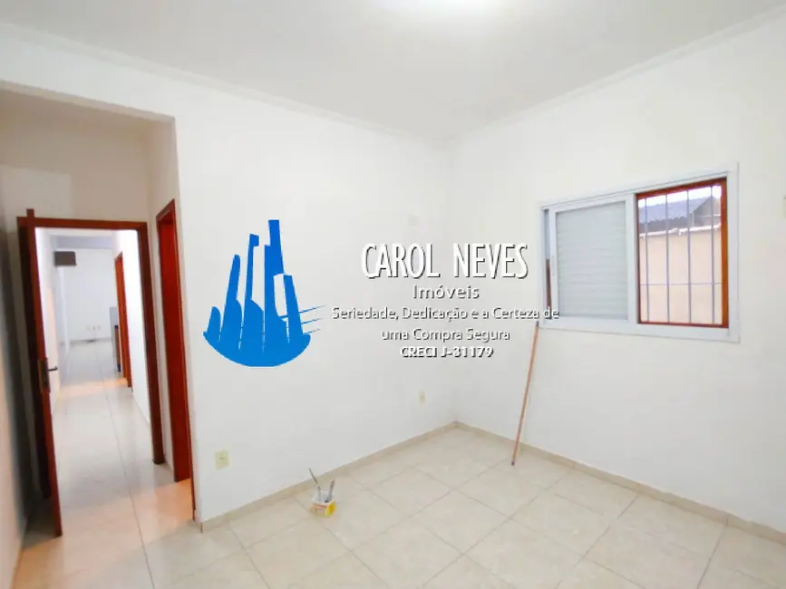 Foto 8 de Casa com 2 quartos à venda, 60m2 em Itanhaem - SP