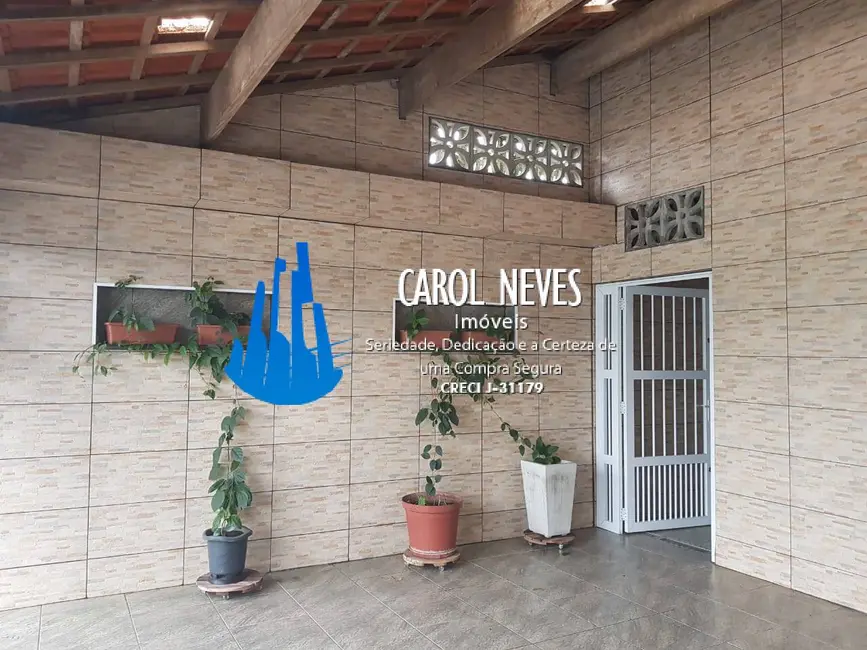 Foto 3 de Casa com 2 quartos à venda, 61m2 em Mongagua - SP