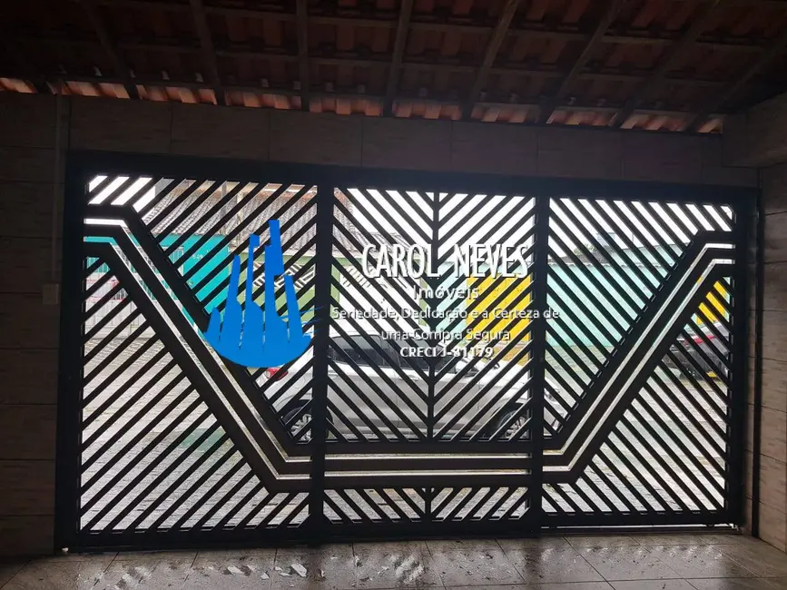 Foto 4 de Casa com 2 quartos à venda, 61m2 em Mongagua - SP