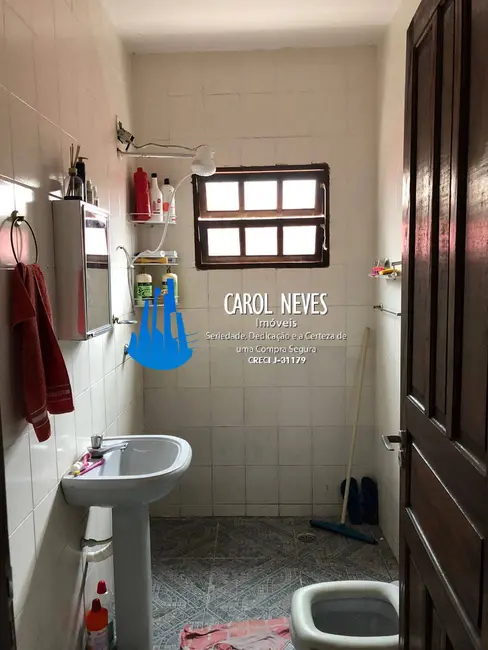 Foto 8 de Casa com 2 quartos à venda, 280m2 em Mongagua - SP