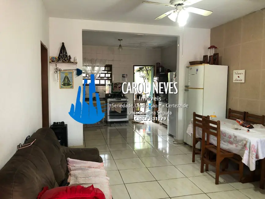 Foto 2 de Casa com 2 quartos à venda, 280m2 em Mongagua - SP