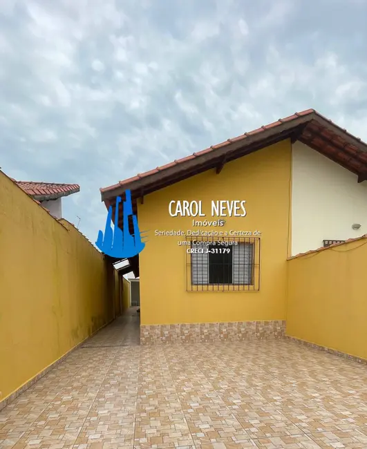 Foto 1 de Casa com 2 quartos à venda, 62m2 em Itanhaem - SP