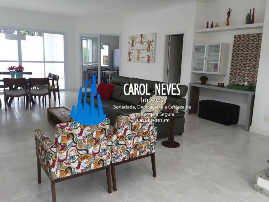 Sobrado com 4 quartos à venda, 300m2 em Balneário Praia do Pernambuco, Guaruja - SP - imagem 6 Foto 6 de Sobrado com 4 quartos à venda, 300m2 em Balneário Praia do Pernambuco, Guaruja - SP