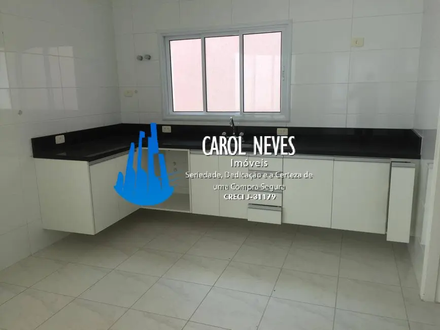 Foto 6 de Sobrado com 4 quartos à venda, 300m2 em Balneário Praia do Pernambuco, Guaruja - SP