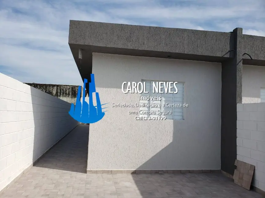 Foto 2 de Casa com 2 quartos à venda em Itanhaem - SP