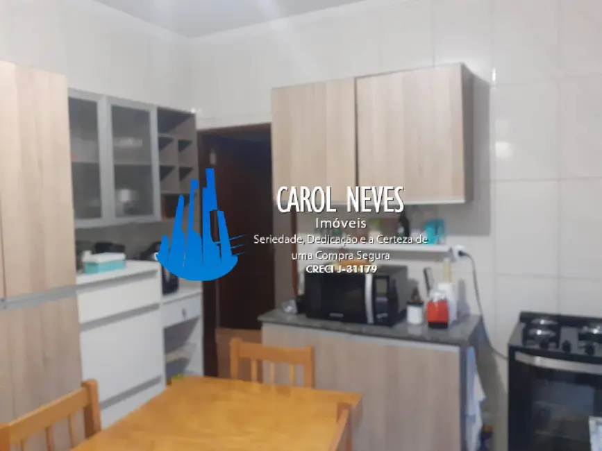 Foto 4 de Casa com 2 quartos à venda, 75m2 em Mongagua - SP