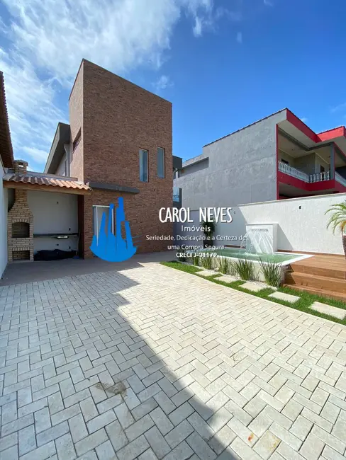 Foto 2 de Casa com 3 quartos à venda, 81m2 em Itanhaem - SP