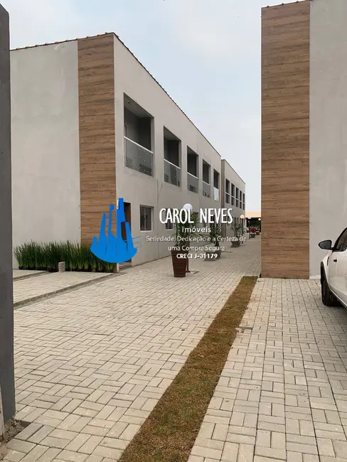 Foto 1 de Casa com 2 quartos à venda, 70m2 em Mongagua - SP