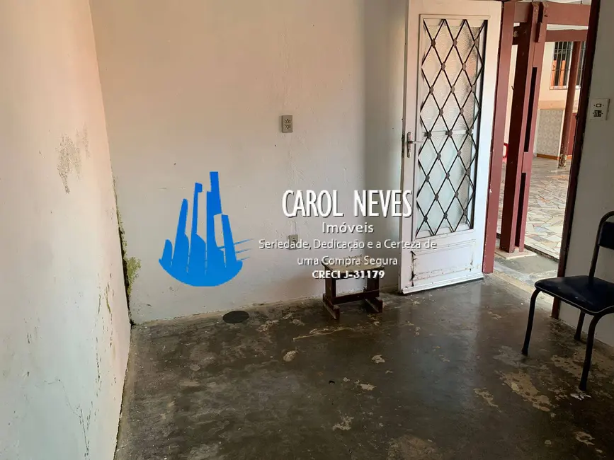 Foto 9 de Casa com 2 quartos à venda, 150m2 em Mongagua - SP